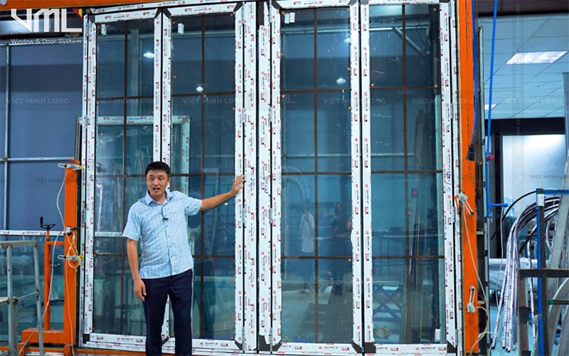 Cửa đi xếp trượt nhôm Maxpro hệ 80 - Cửa nhôm Việt Minh Long