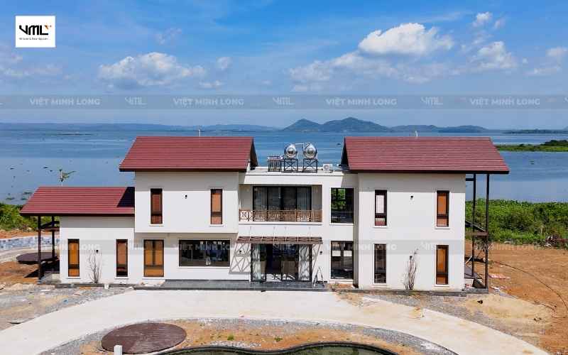 villa bên hồ đồng nai cửa nhôm cao cấp